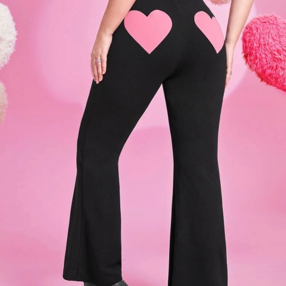 Flare pants with hearts on back sz 1X